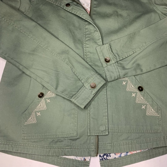 Roxy Jacket Small - Army Green- EUC - Buttons Zipper Pockets - Picture 6 of 16